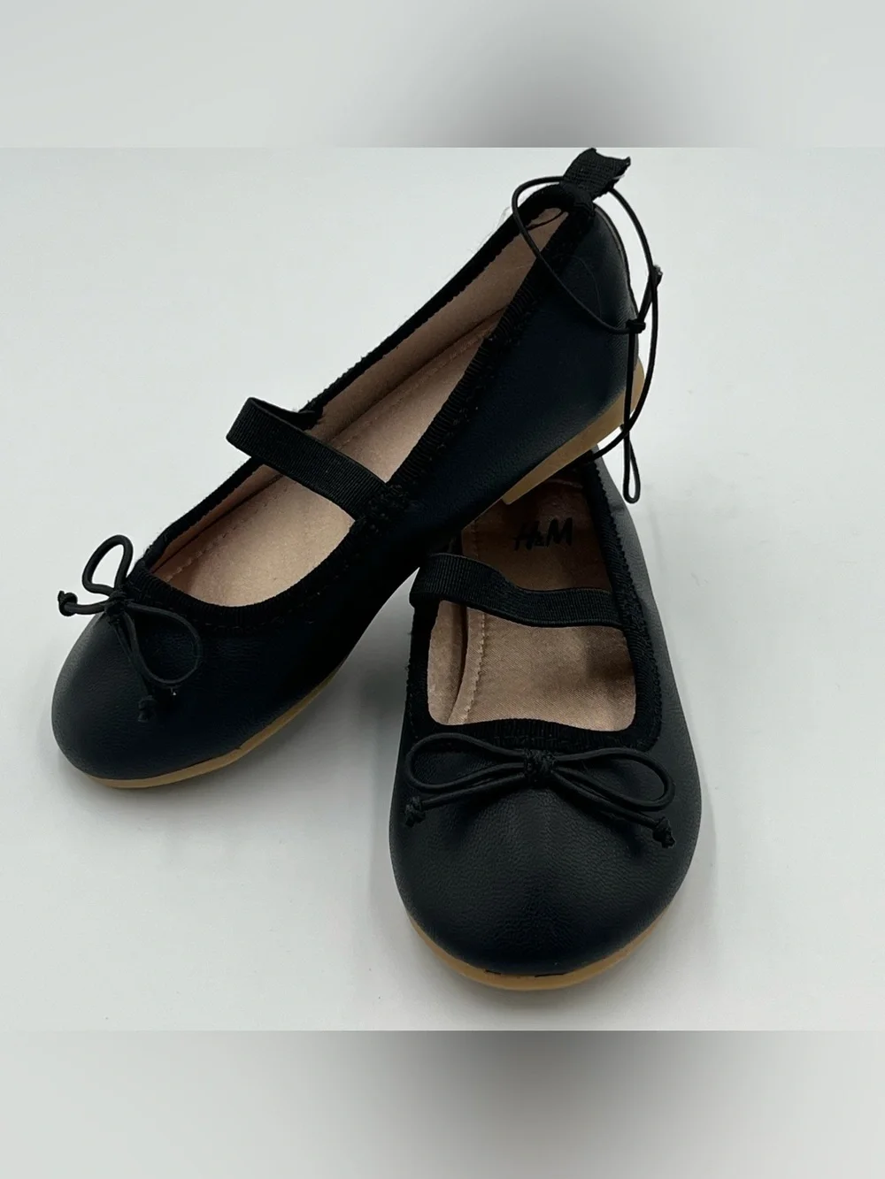 H&M classic black